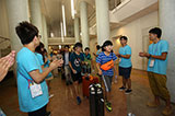 국립 올림픽기념청소년종합센터에 도착한 어린이들.